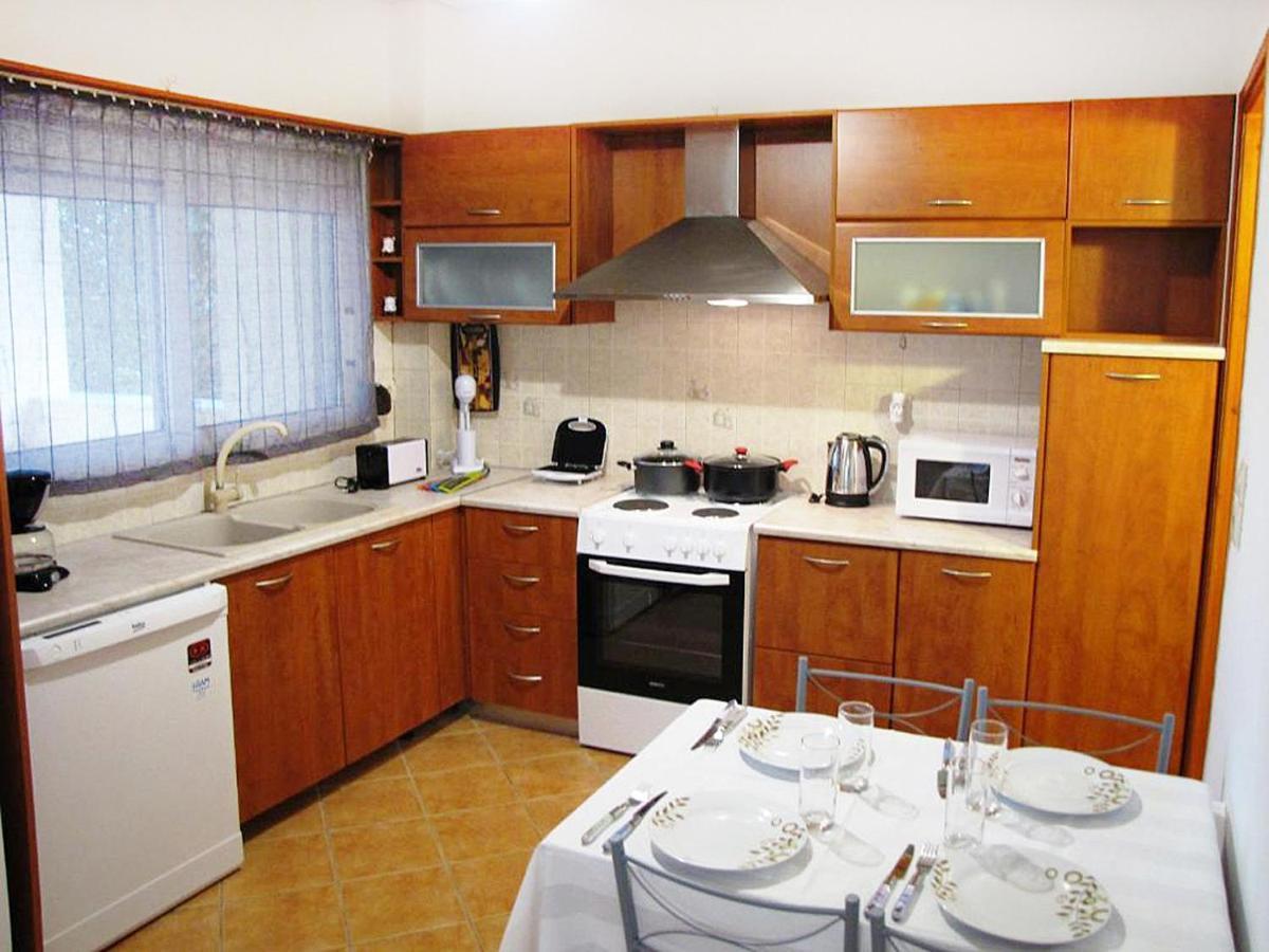 Appartement Nikolaos House à Perdika  Extérieur photo