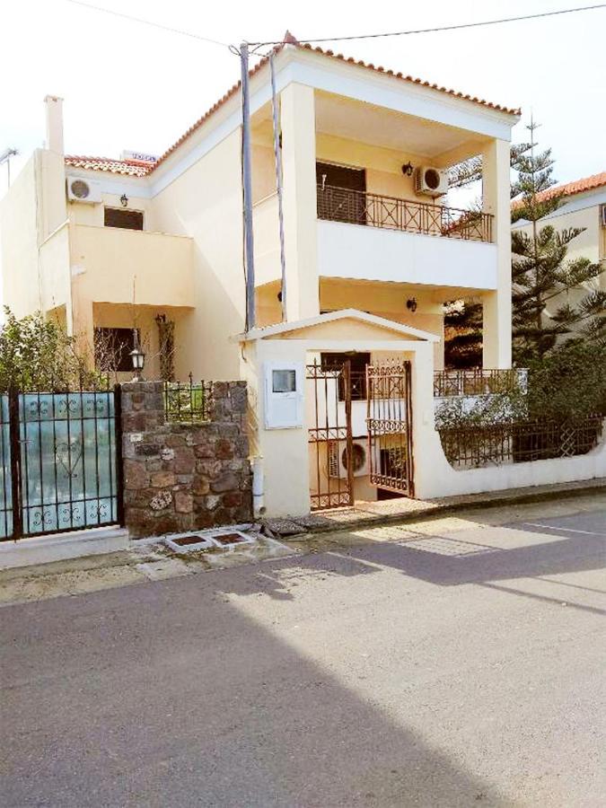 Appartement Nikolaos House à Perdika  Extérieur photo