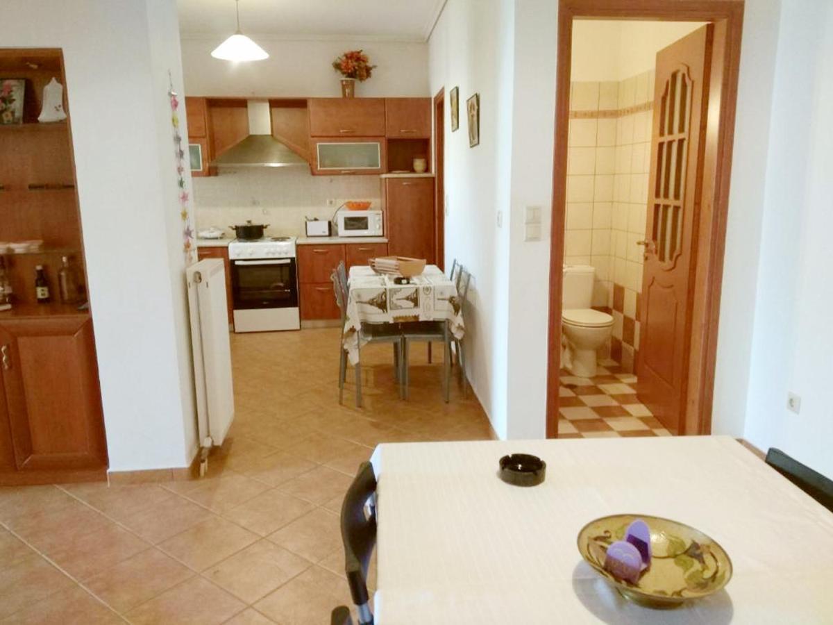 Appartement Nikolaos House à Perdika  Extérieur photo