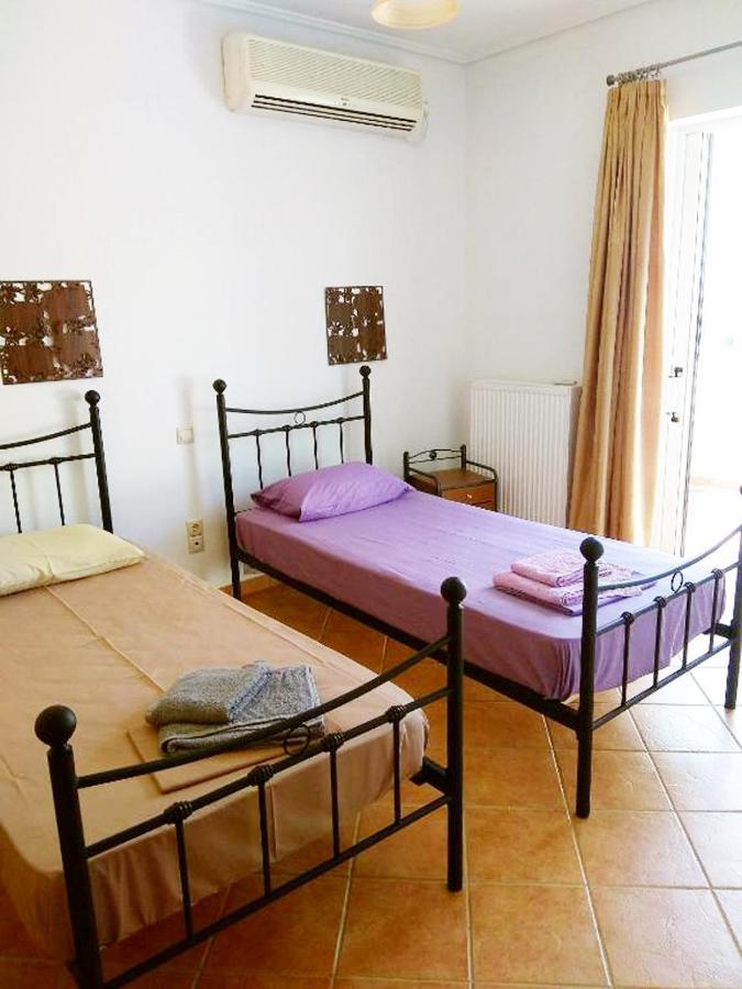 Appartement Nikolaos House à Perdika  Extérieur photo